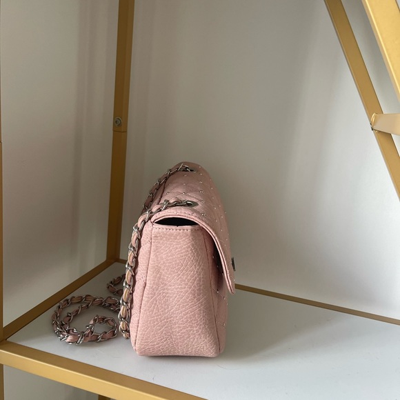 Pink studded shoulder bag - Picture 3 of 4